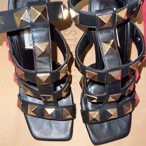 Steve Madden heels